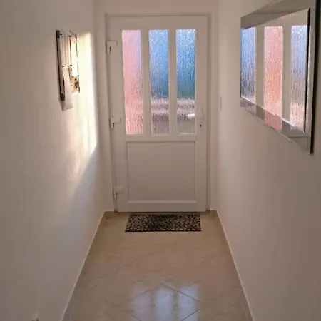 Marino Apartment Vinišće