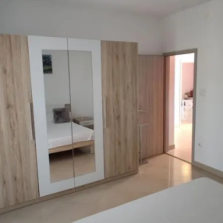 Marino * Vinišće
