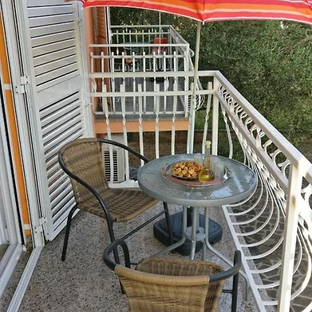 Apartment Marino